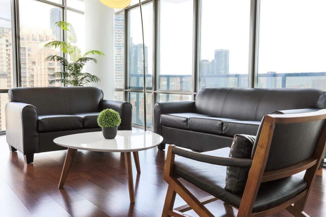 Altitude Suites Bay Street - Holiday Bonus - Free Parking Торонто Екстер'єр фото